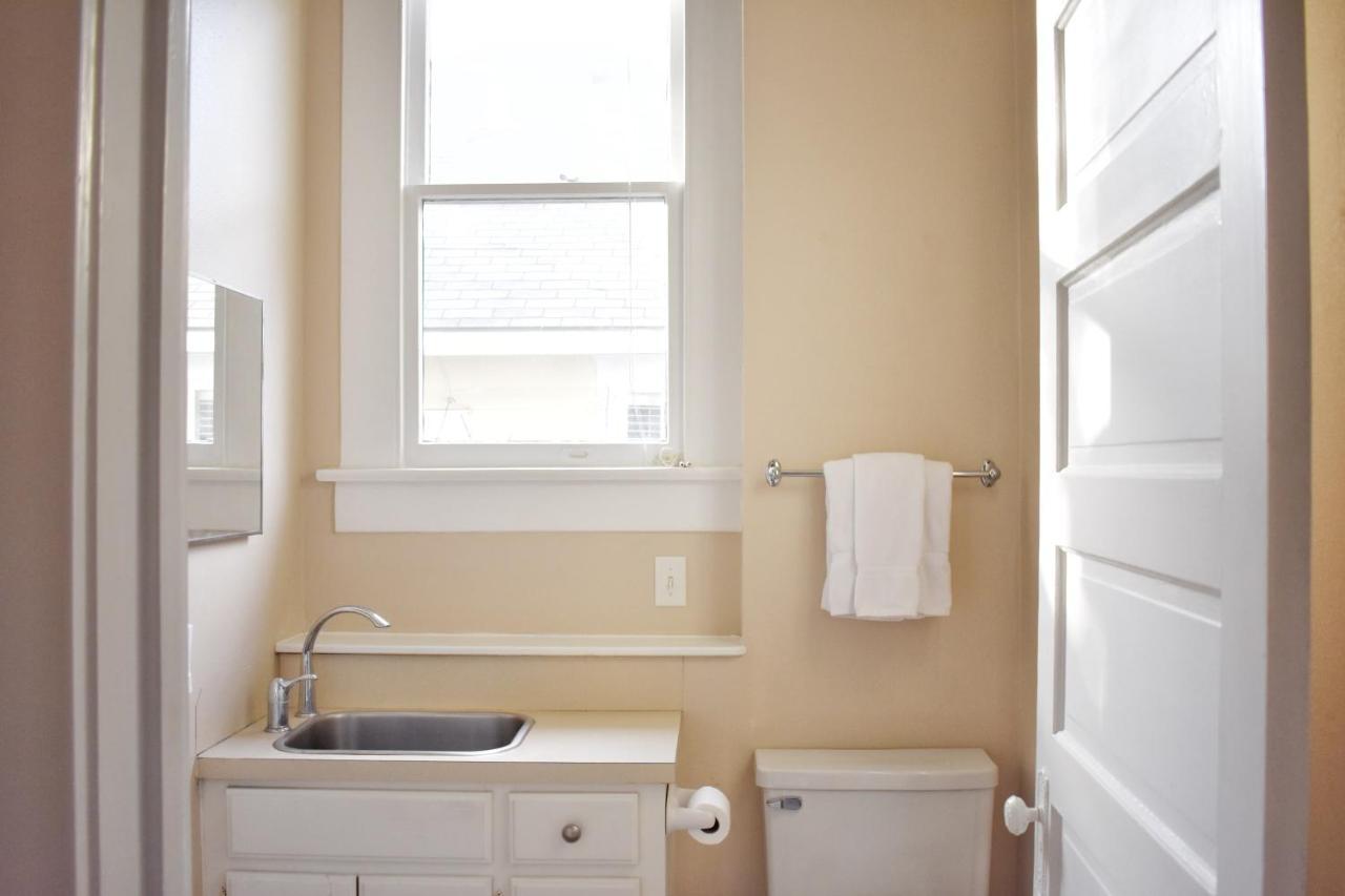 Appartement Greeley Gardens 2Nd Floor Efficiency With A View à Houston Extérieur photo